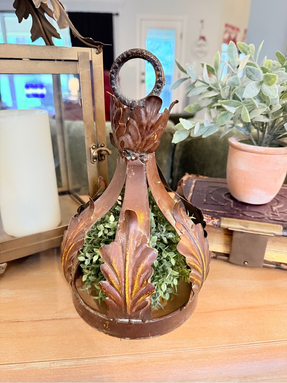 Ornate Copper Metal Decorative Crown Accent - Picture 4 of 16